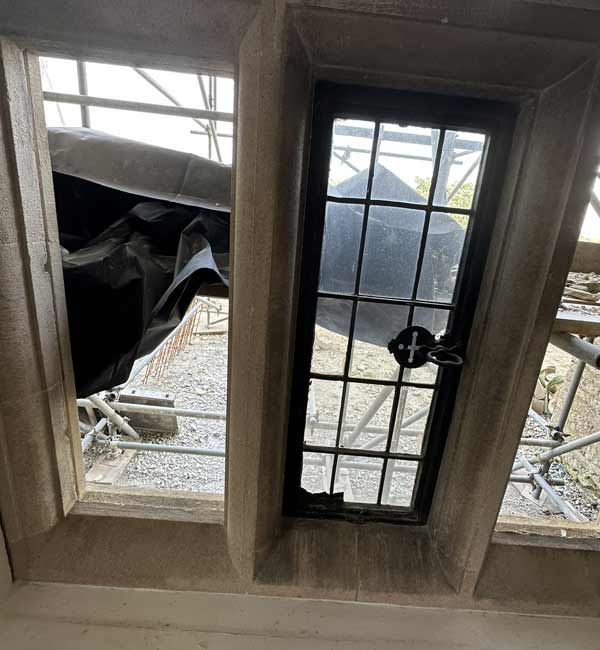 Bath stone window casements cleaned at country house near Swindon, Wiltshire